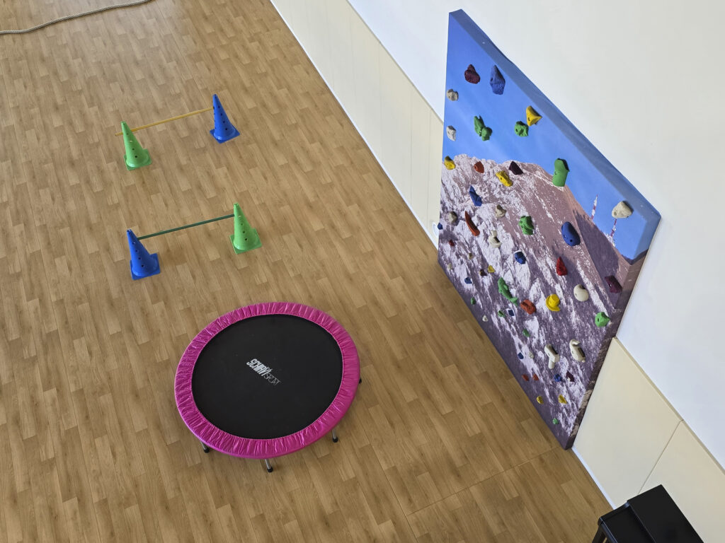Asilo Postojna – design luminoso e ben pensato